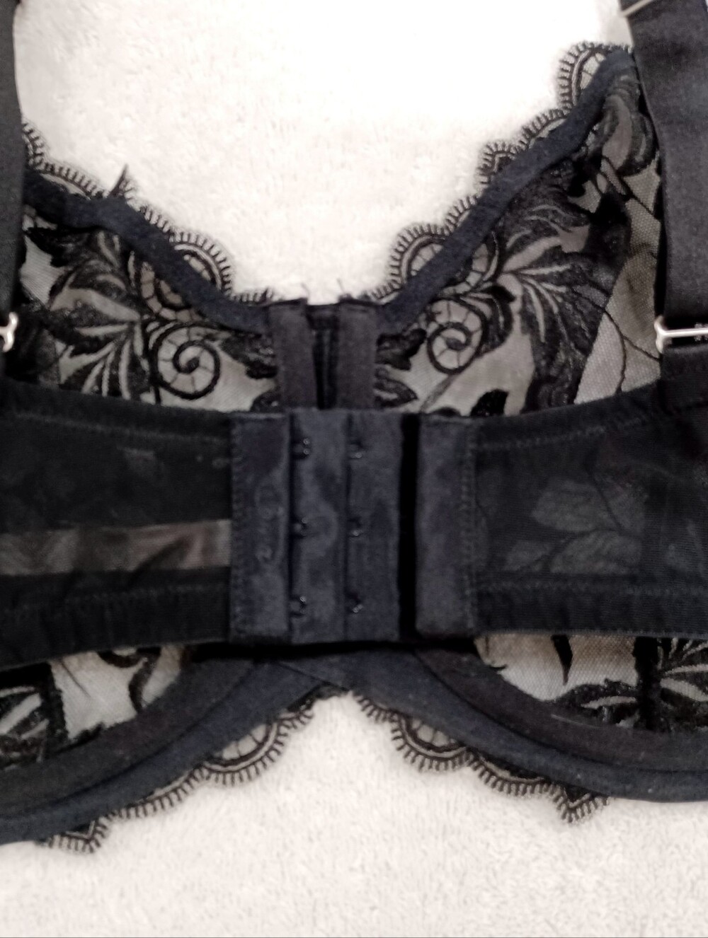 Soma Sensuous Lace Black Sheer Underwire Bra with Floral Embroidery, Size 42D - Picture 8 of 16